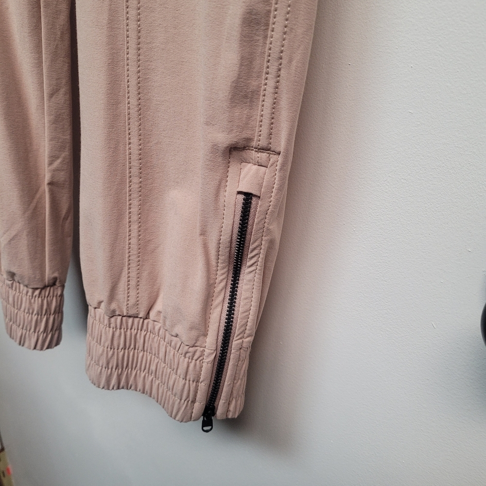 JOURNEY COLLECTION HIGH RISE JOGGER - Picture 4 of 6